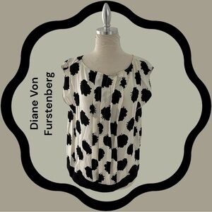 Diane Von Furstenberg silk top blouse New